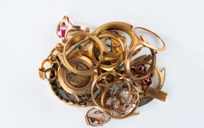 Fall, Gold, and Financial Flexibility: Why Your Jewelry Box May Be Worth a Second Look